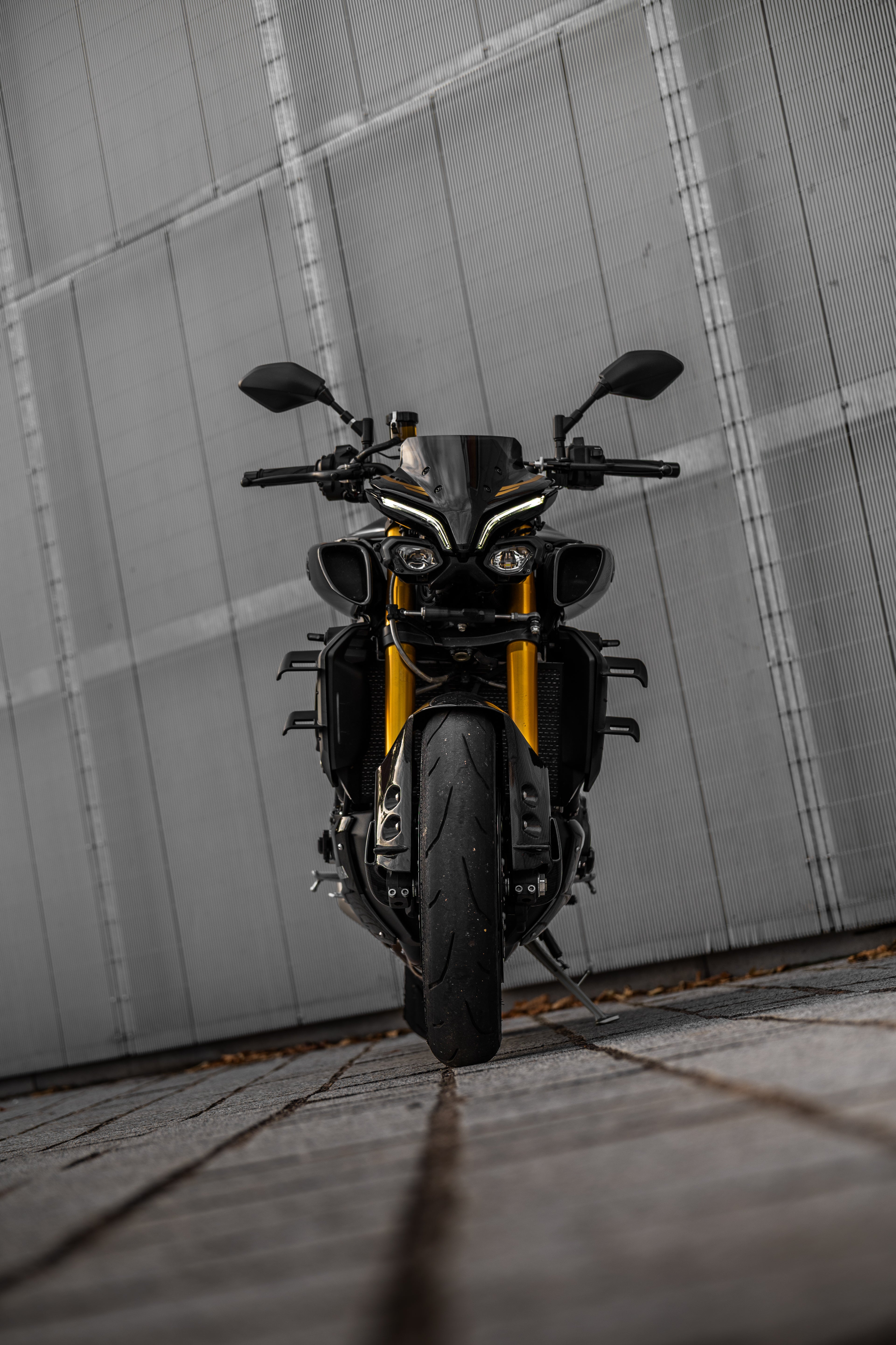 Ali Doppio - Yamaha MT10