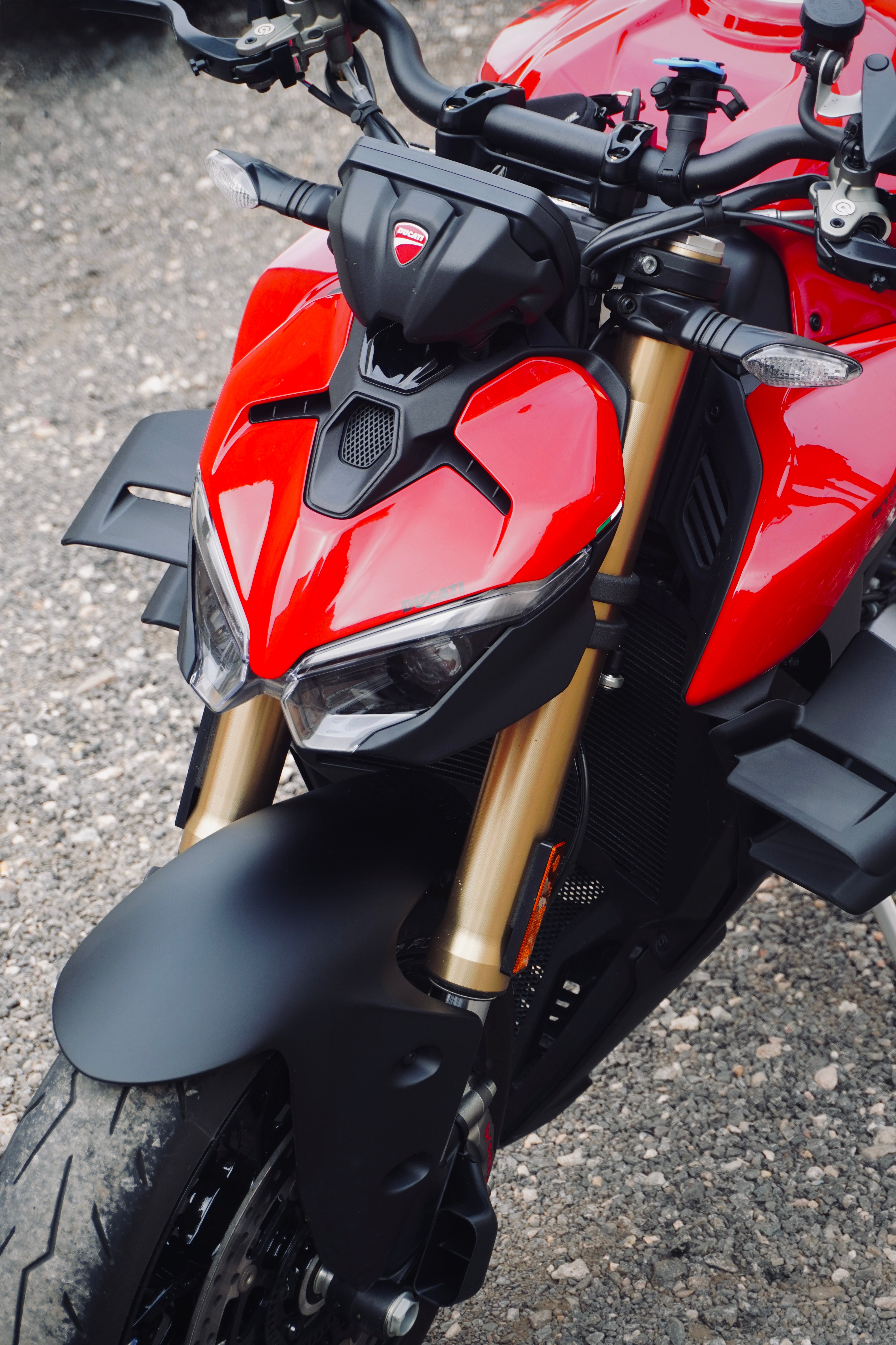 Ali Doppio 2.0 - Ducati Streetfighter V2 2025