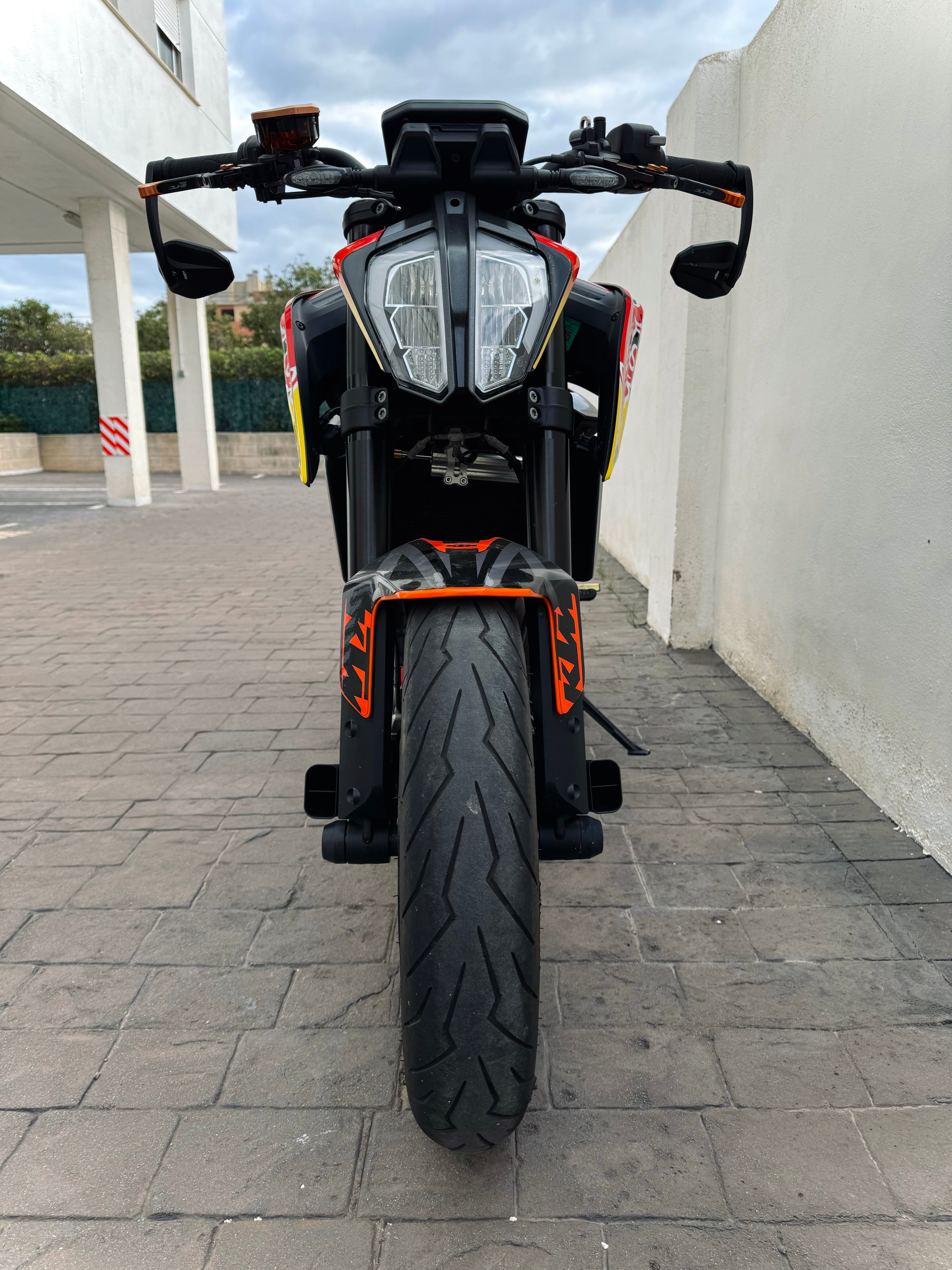 Radiatore freno - KTM Super Duke/Duke, Husqvarna Svartpilen/Vitpilen