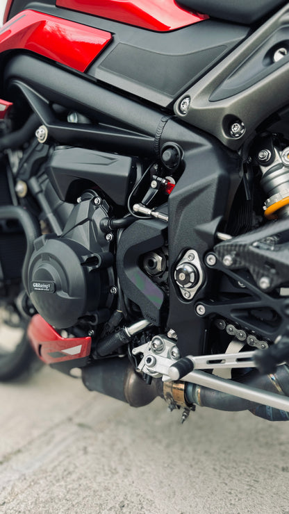 Protezione pignone - Triumph Street Triple
