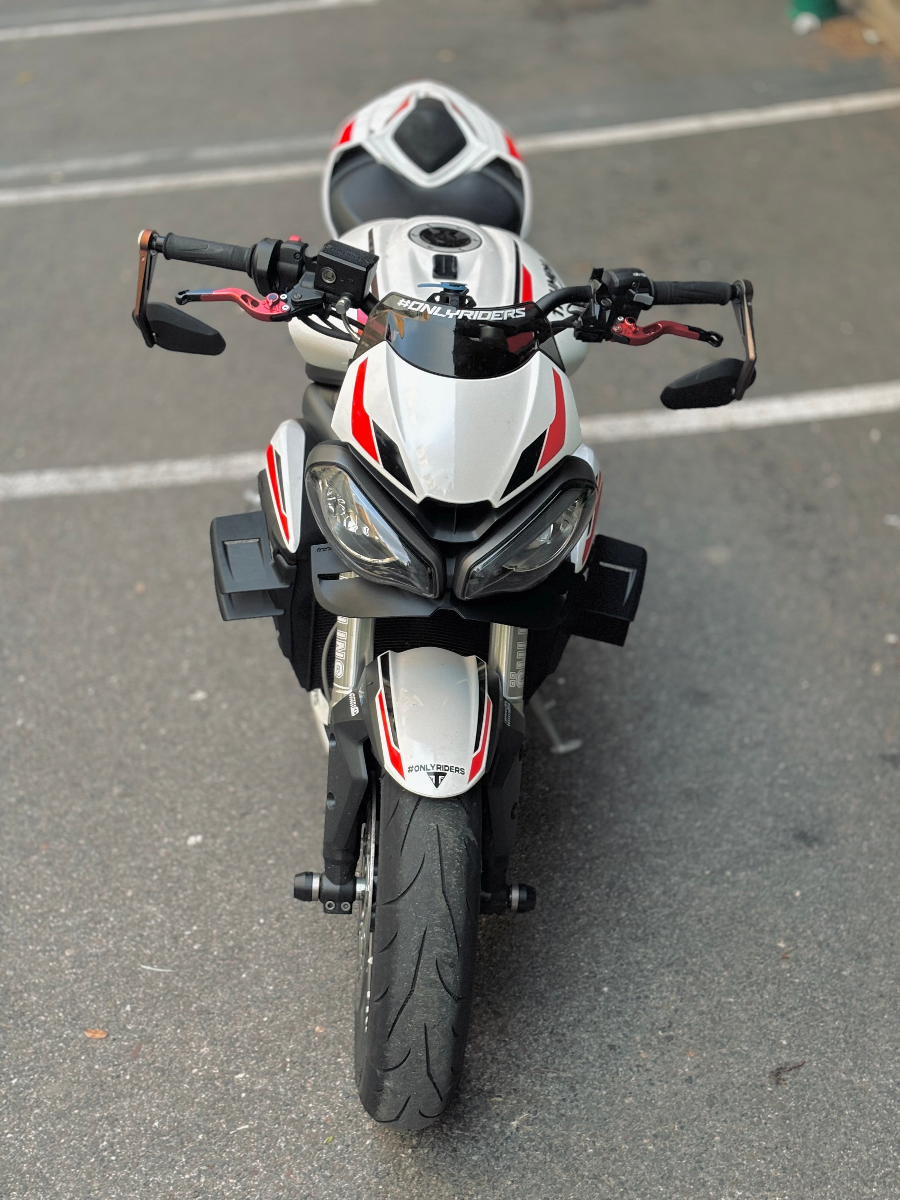 Ali Doppio - Triumph Street Triple 660/765