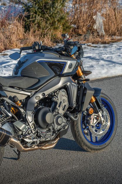 Ali laterali - Yamaha MT09 2024