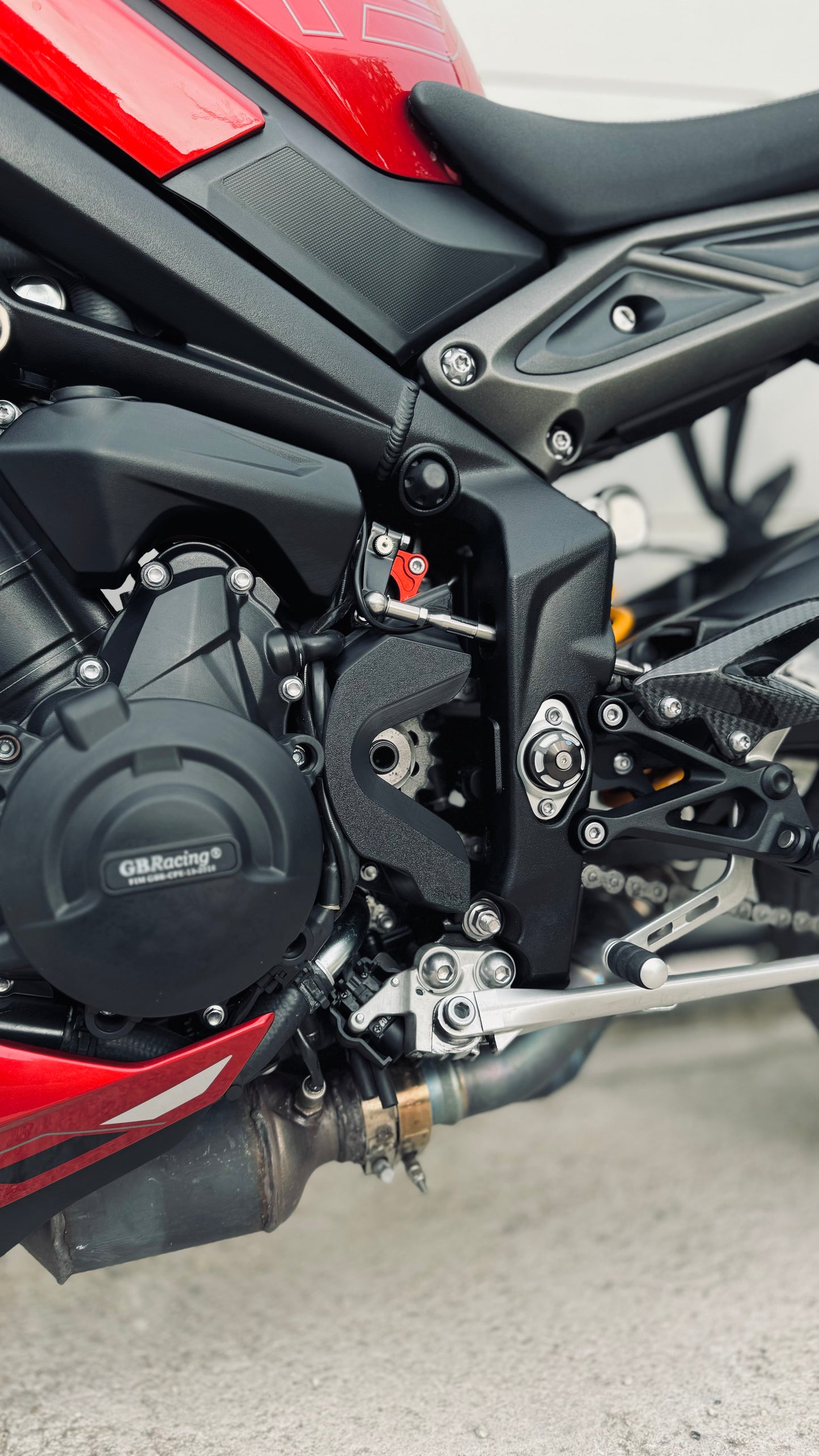 Protezione pignone - Triumph Street Triple