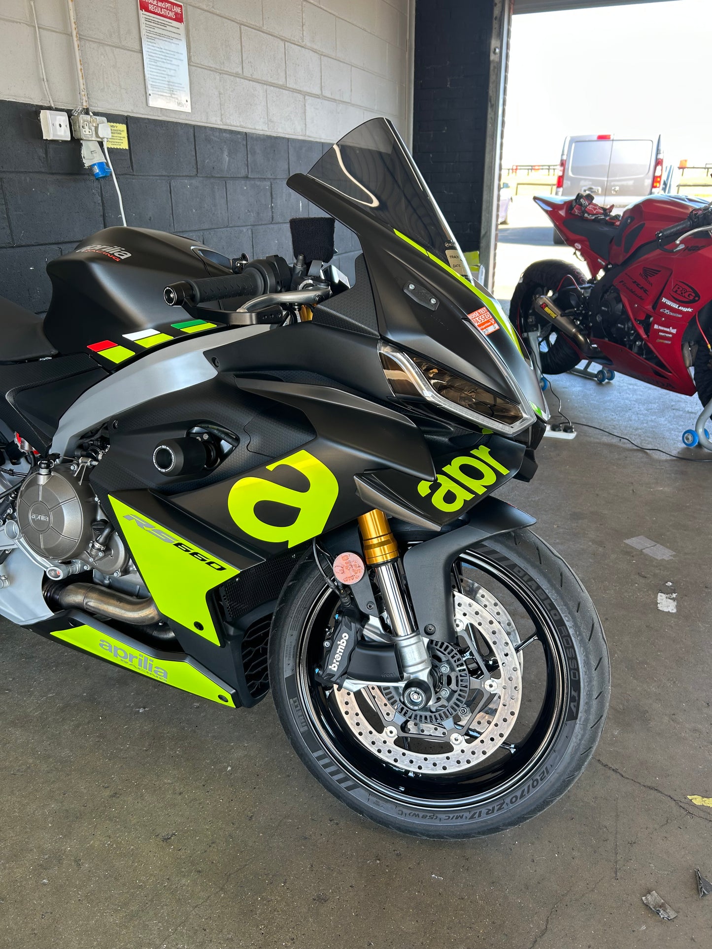 Radiatore freni - Aprilia RS/Tuono 660