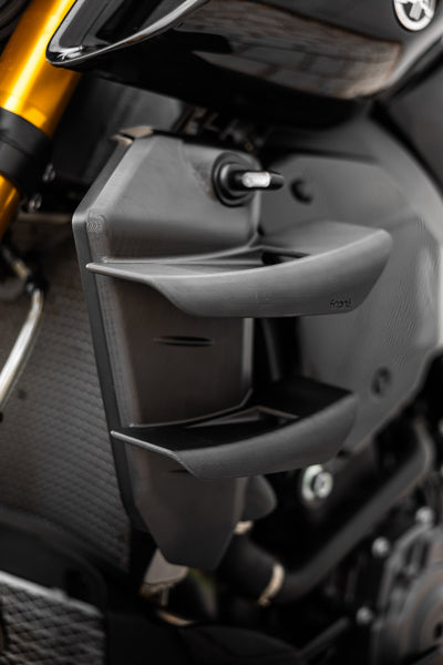 Ali Doppio - Yamaha MT10