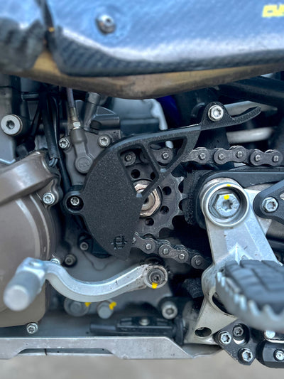 Protezione corona - KTM 690/Husqvarna 701 /Gasgas 700