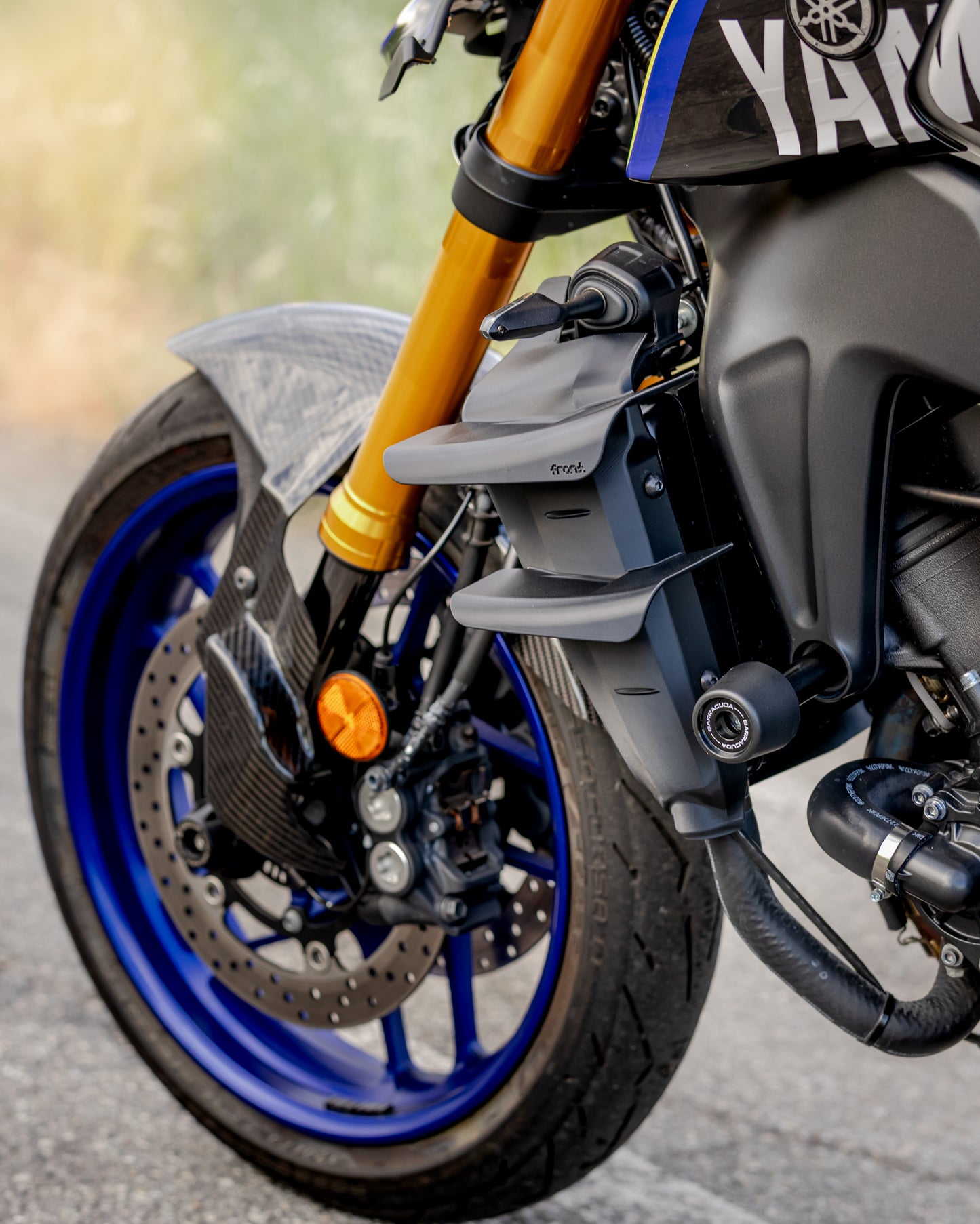 Ali laterali doppie - Yamaha MT09 V3
